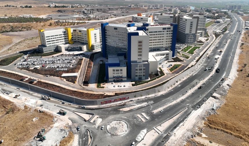 Büyükşehir, Şanlıurfa Şehir Hastanesi Yolunda Ulaşımı Rahatlatıyor