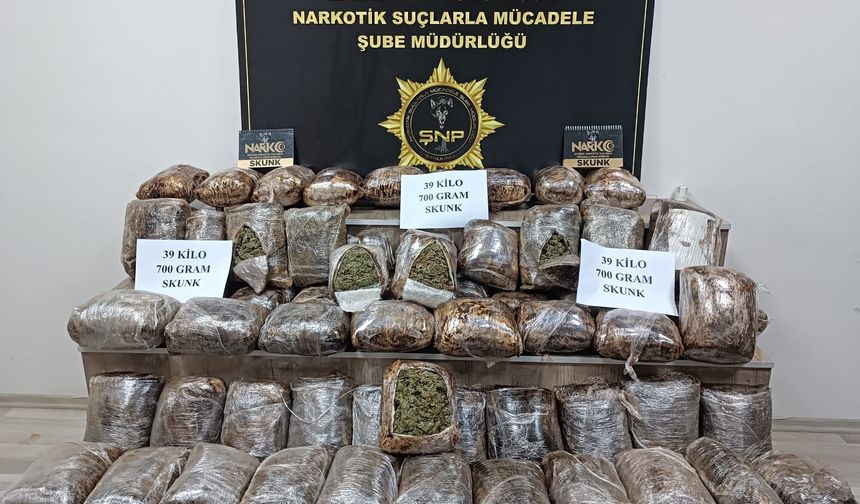 Şanlıurfa’da yolcu otobüsünde şok eden görüntü! Valizden 39 kilo 700 gram çıktı