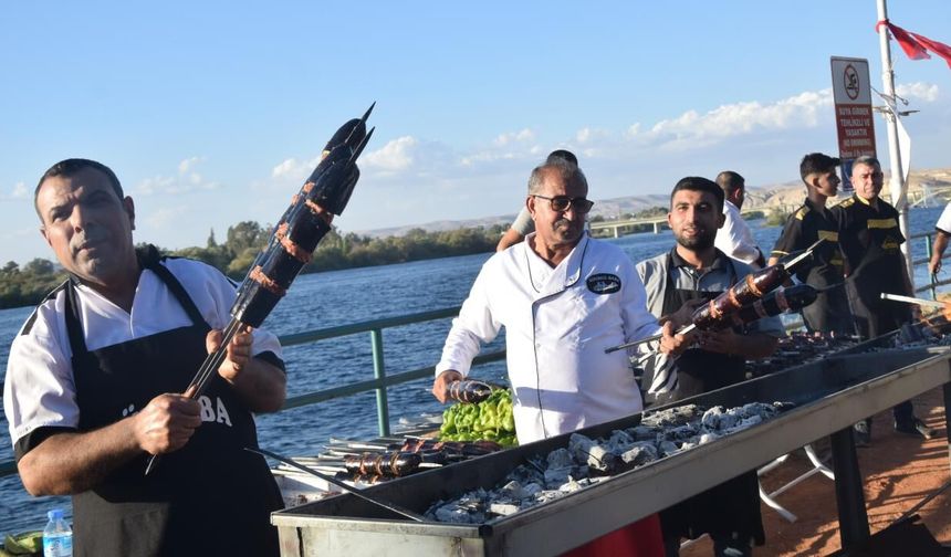 Birecik’te Festival Hazırlığı Tam Gaz! Herkes Bu Tarihi Bekliyor