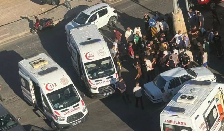Şanlıurfa’da Feci Kaza: Aynı Aileden 2’si Çocuk 5 Kişi Yaralandı