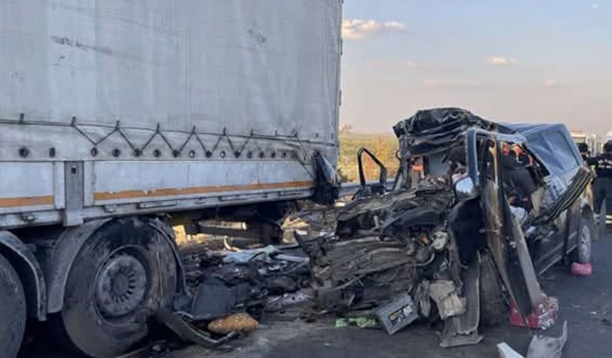 Şanlıurfa’da Feci Kazada Acı Haber! Ölü Sayısı 3’e Yükseldi