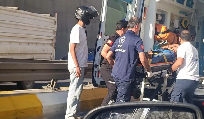 Haliliye’de Zincirleme Kaza! Alt Geçitte Trafik Kilitlendi