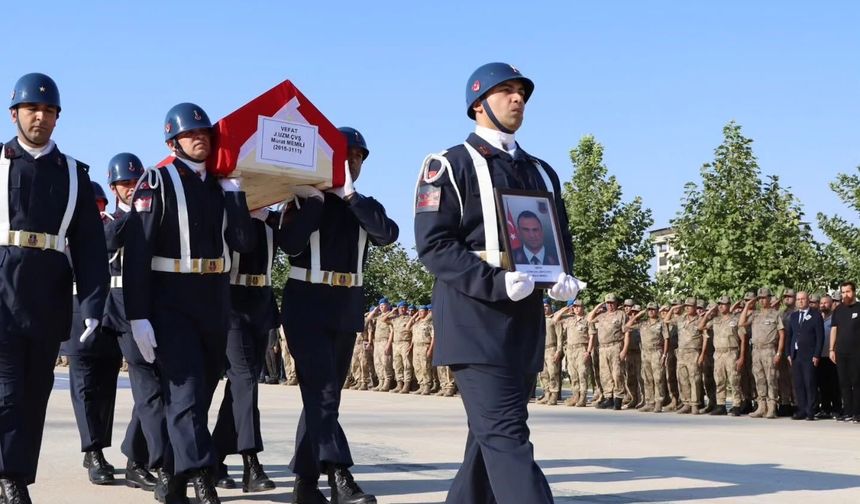 Viranşehir’de görev yapan Jandarma Uzman Çavuş hayatını kaybetti
