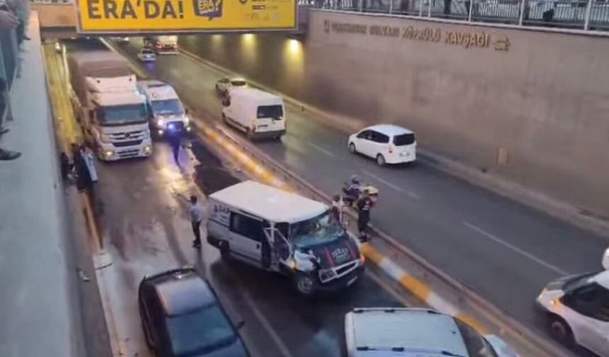 Haliliye'de zincirleme kaza, 5 yaralı