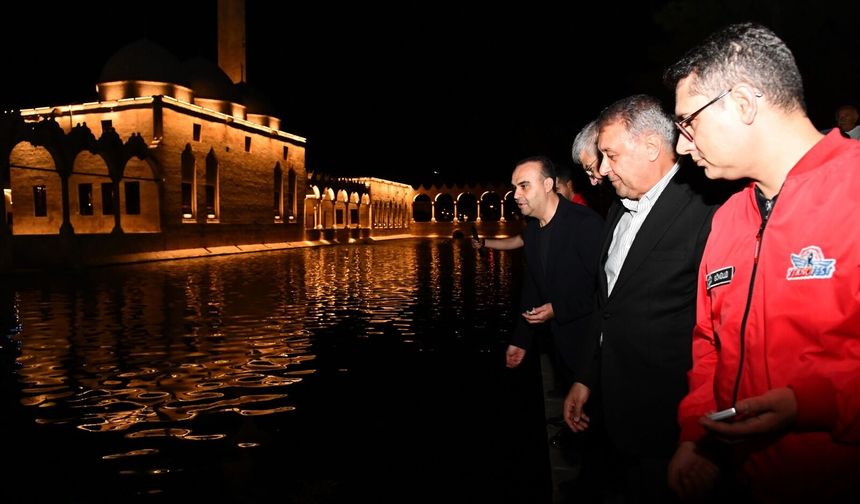 TEKNOFEST Sonrası Bakan Kacır’ın Şanlıurfa’daki Gece Rotası Dikkat Çekti