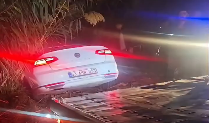 Şanlıurfa’da İki Otomobil Çarpıştı! 3 Kişi Yaralandı