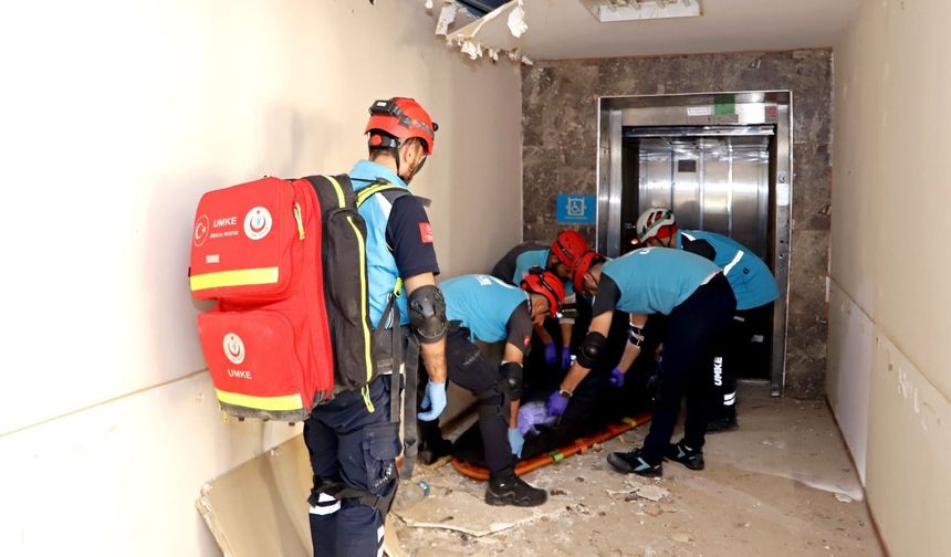 Şanlıurfa’da Deprem Senaryosu Gerçekleştirildi! Ekipler Teyakkuza Geçti