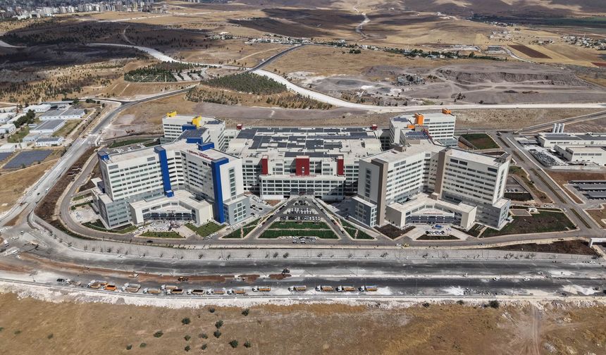 Başkan Canpolat’tan Cumhurbaşkanı’nın katılacağı Şehir Hastanesi açılışına davet