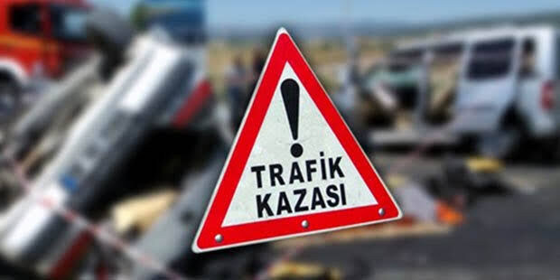 Manisa’da feci kaza: 11 kişi hayatını kaybetti, 27 kişi yaraland